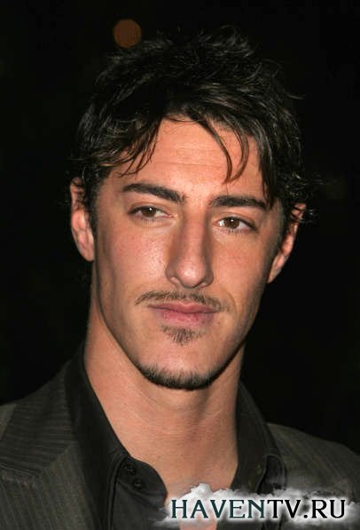 Канчелларка и братья Шлеки Haventv.ru_eric_balfour_049