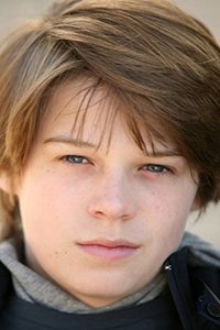 Колин Форд — Джо Макалистер